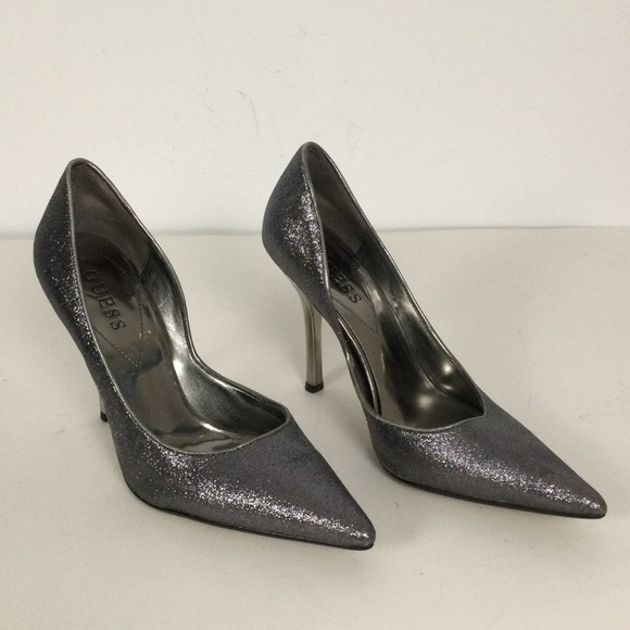 GUESS Pointed Toe Sparkly 4” Heels, Size 7.5 - Picture 6 of 12